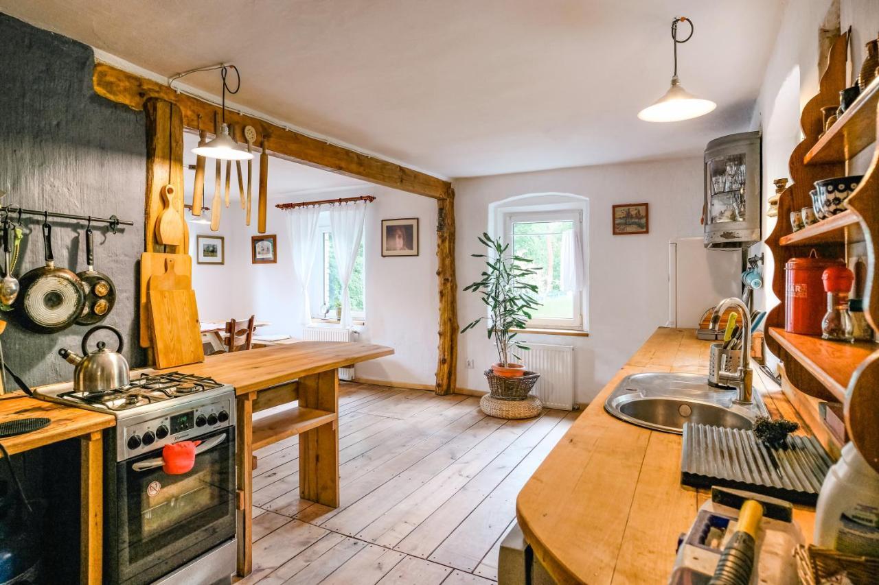 Szewska Pasja Agroturystyka Wiejska Leśna Exteriör bild
